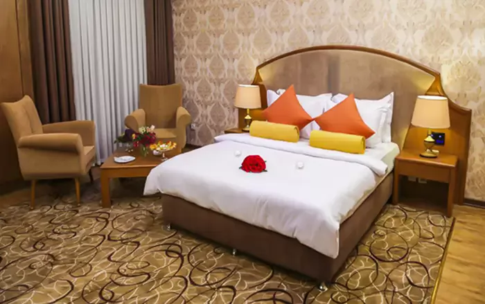 عکس هتل پردیسان مشهد