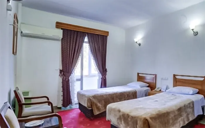 عکس هتل جهانگردی بندر انزلی