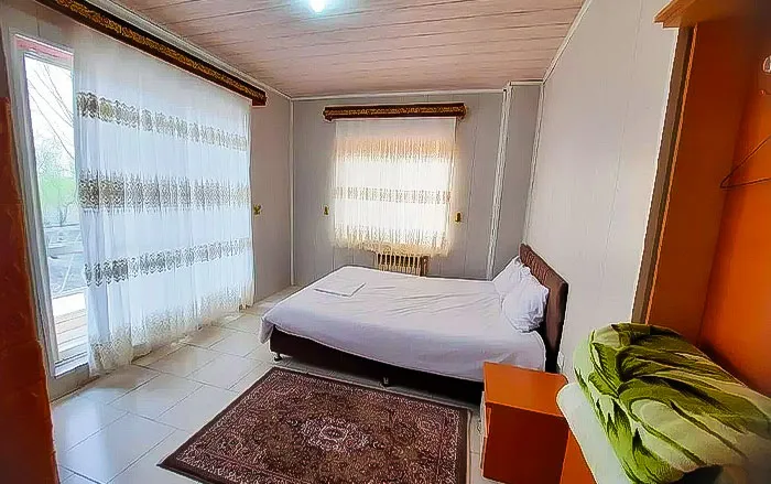 عکس هتل سیروس رودسر