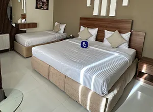 عکس هتل باغ چهار فصل شیراز
