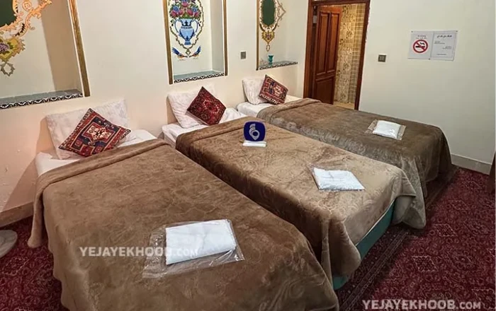 عکس اقامتگاه سنتی ملک تاج شیراز
