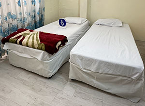 عکس هتل آپارتمان ولیعصر مشهد