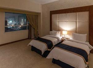 عکس هتل بزرگ جهان مشهد