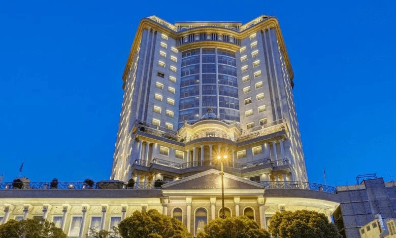 رزرو آنلاین هتل های چهار ستاره مشهد از یه جای خوب