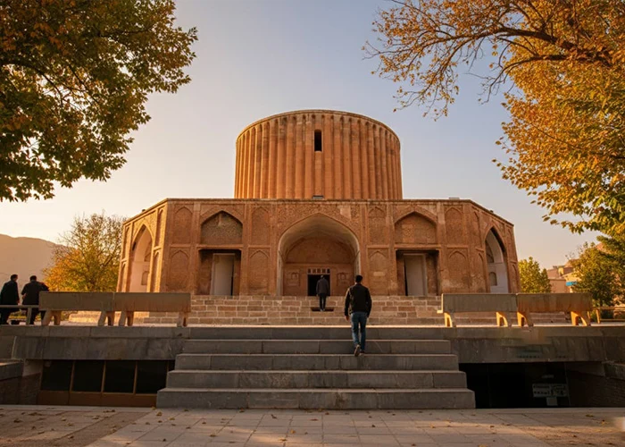 کلات نادری؛ کاخ خورشید و دروازه ارغوان شاه