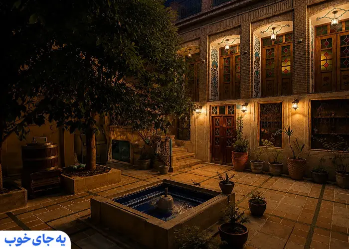 جاهای تفریحی شیراز در شب