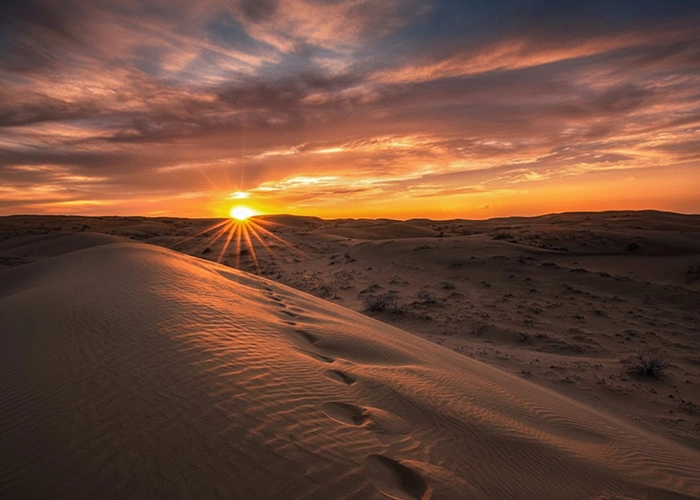 کویر مزینان؛ تاریخ و طبیعت در کنار هم