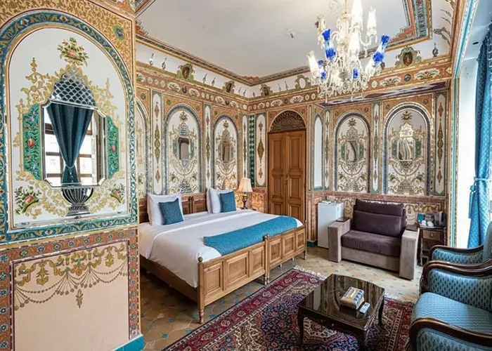 اقامتگاه سنتی قصر منشی اصفهان