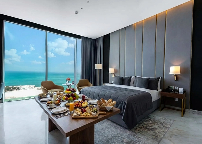 هتل کیش با ناهار و شام