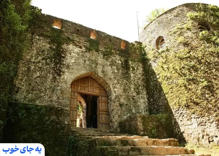 معماری قلعه رودخان معماری قلعه رودخان