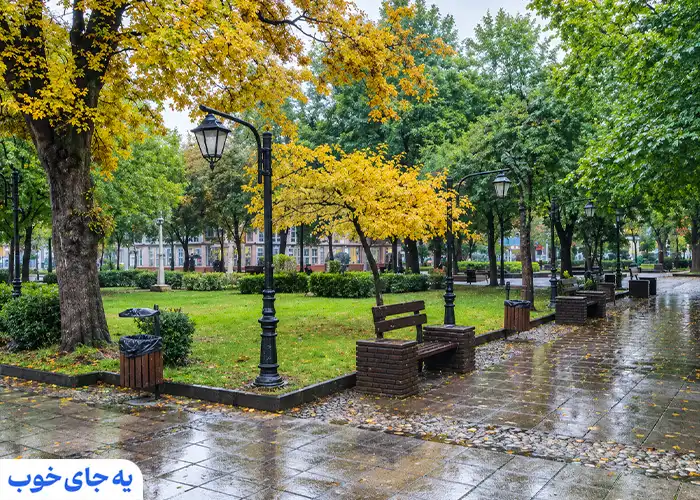فضای سبز، حوض و تندیس مشاهیر گیلان فضای سبز، حوض و تندیس مشاهیر گیلان