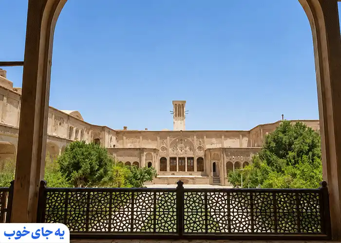 نکات مهم برای بازدید از خانه بروجردی ها نکات مهم برای بازدید از خانه بروجردی ها