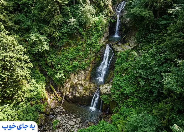 آبشار شی الیم در دل جنگل