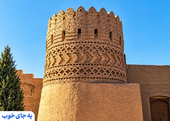 برج و باروی قدیم یزد برج و باروی قدیم یزد
