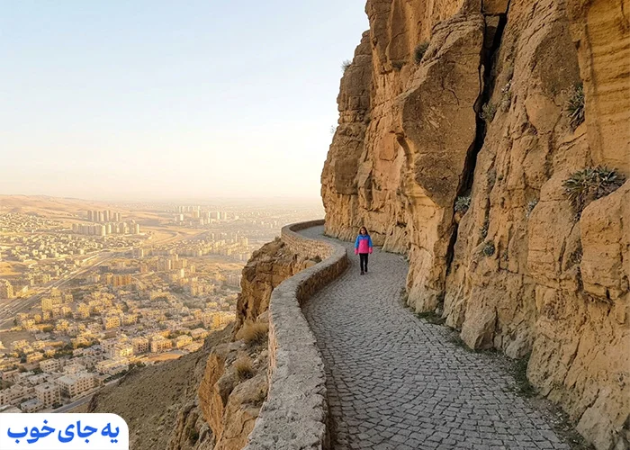 مسیرهای کوه صفه اصفهان برای پیادهروی و کوهنوردی مسیرهای کوه صفه اصفهان برای پیادهروی و کوهنوردی