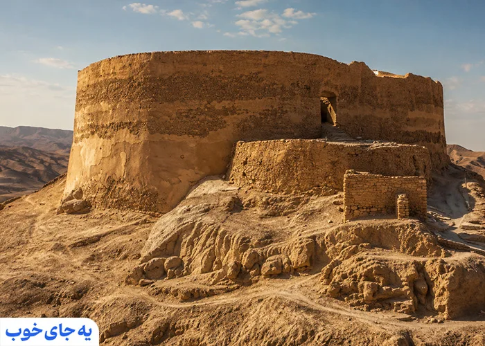 داخل دخمه چه چیزی خواهید دید؟