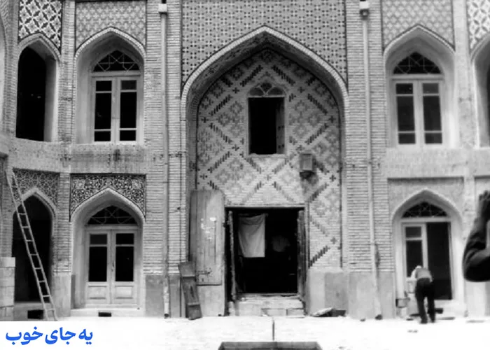 تاریچه مدرسه پیرزاد