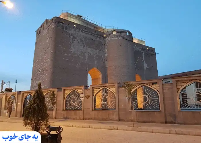 جاهای دیدنی اطراف ارگ تبریز