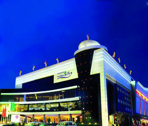 ویلاژتوریست، مجتمع تجاری و تفریحی مشهد