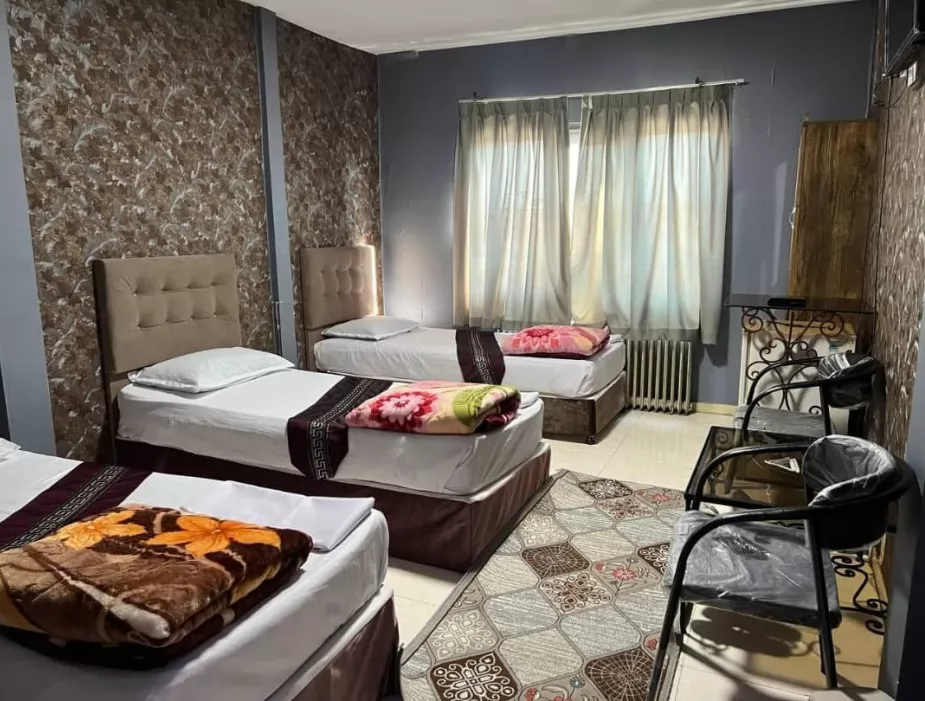 هتل سپیدار مشهد - اتاق 3 تخته (3 تخت 1 نفره)