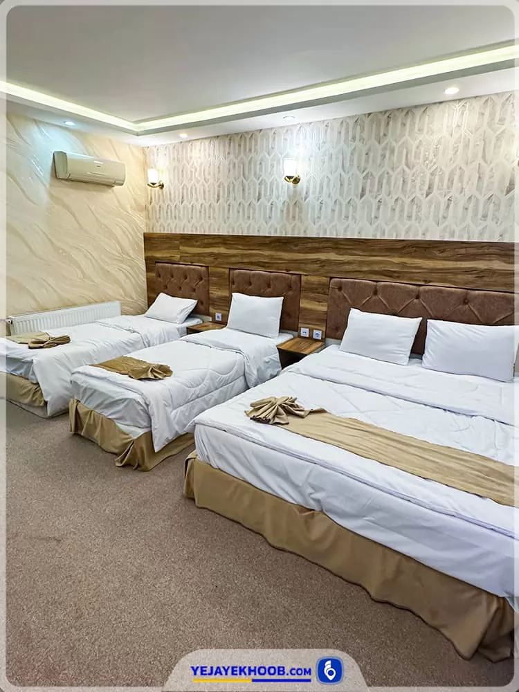 هتل عالی نو مشهد - اتاق ۴ تخته (۱ تخت ۲ نفره + ۲ تخت ۱ نفره)