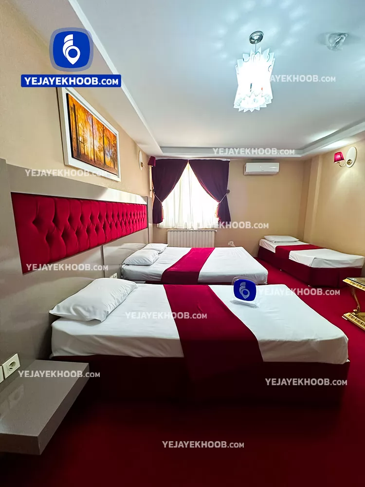 هتل ستاره شرق مشهد - اتاق 4 تخته (1 تخت 2 نفره و 2 تخت 1 نفره )