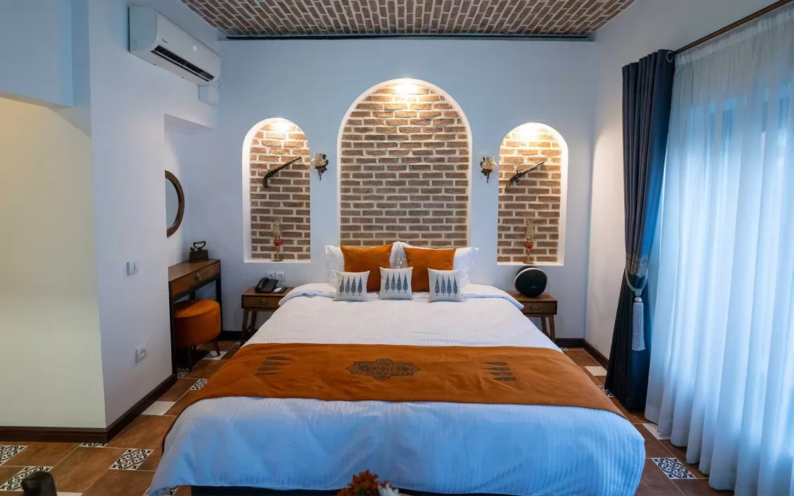 اقامتگاه سنتی عمارت 85 تهران - اتاق 2 تخته (1 تخت 2 نفره)