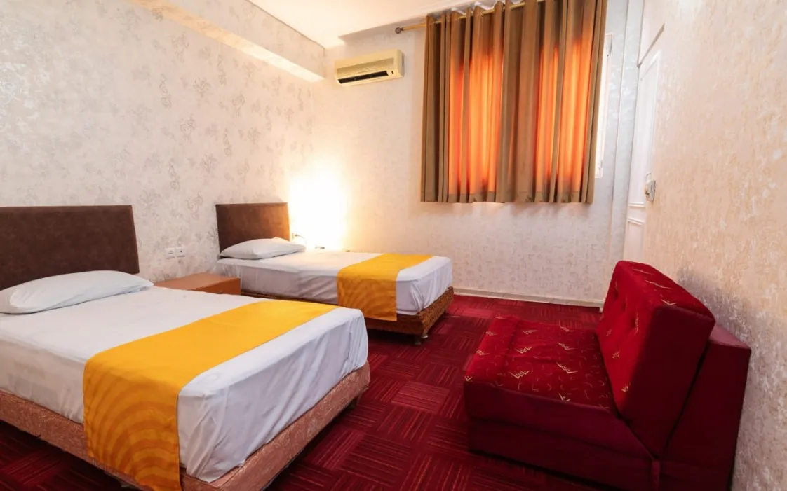 هتل آپارتمان صفا قم - اتاق 2 تخته (2تخت 1نفره)