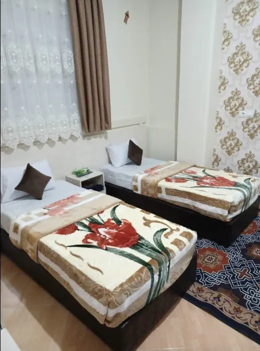 هتل بین الحرمین قم - اتاق 2 تخته (2تخت 1نفره)