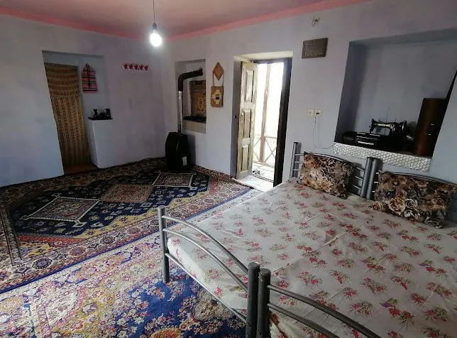 اقامتگاه بومگردی چشمه سعدی گرگان - اتاق 2تخته (1 تخت 2 نفره)