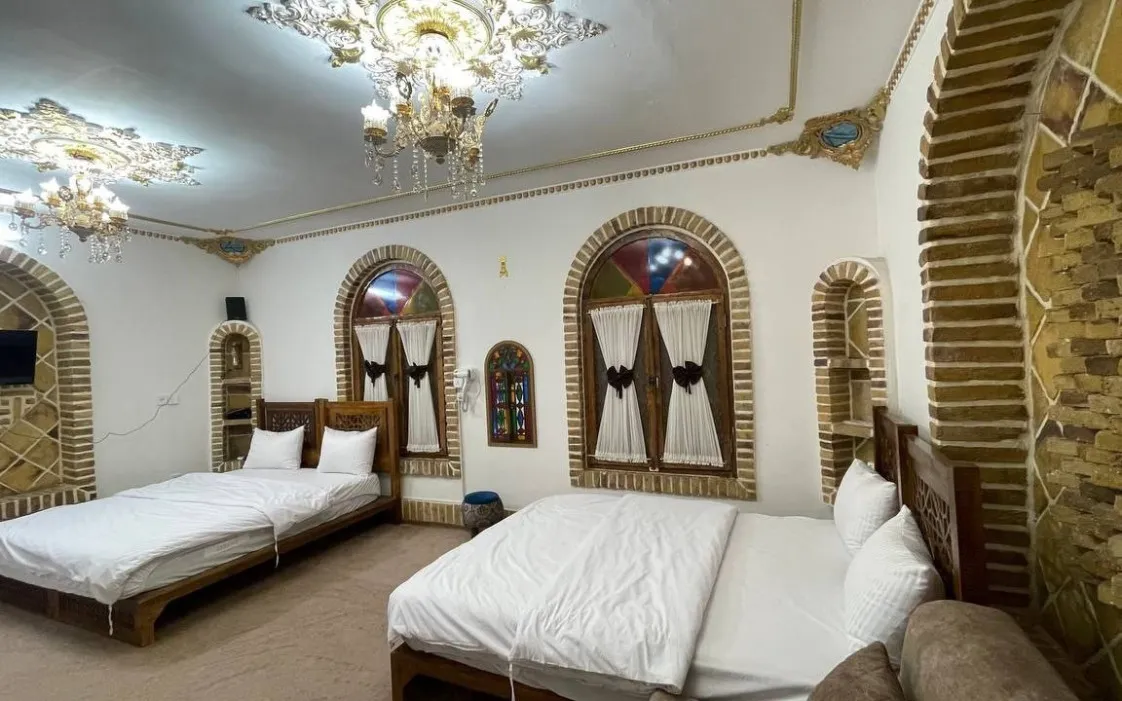 هتل بوتیک دژ نیشابور - اتاق 4 تخته (2 تخت 2 نفره)