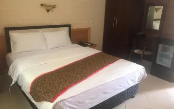 هتل جهانگردی زنجان - اتاق 2 تخته (1 تخت 2 نفره)
