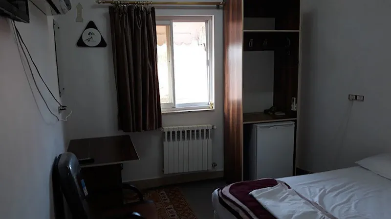 هتل غدیر رشت - اتاق 2 تخته (1 تخت 2 نفره)
