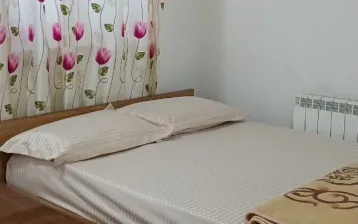 اقامتگاه بومگردی سپیدرود رشت - اتاق 2 تخته (1 تخت 2 نفره)