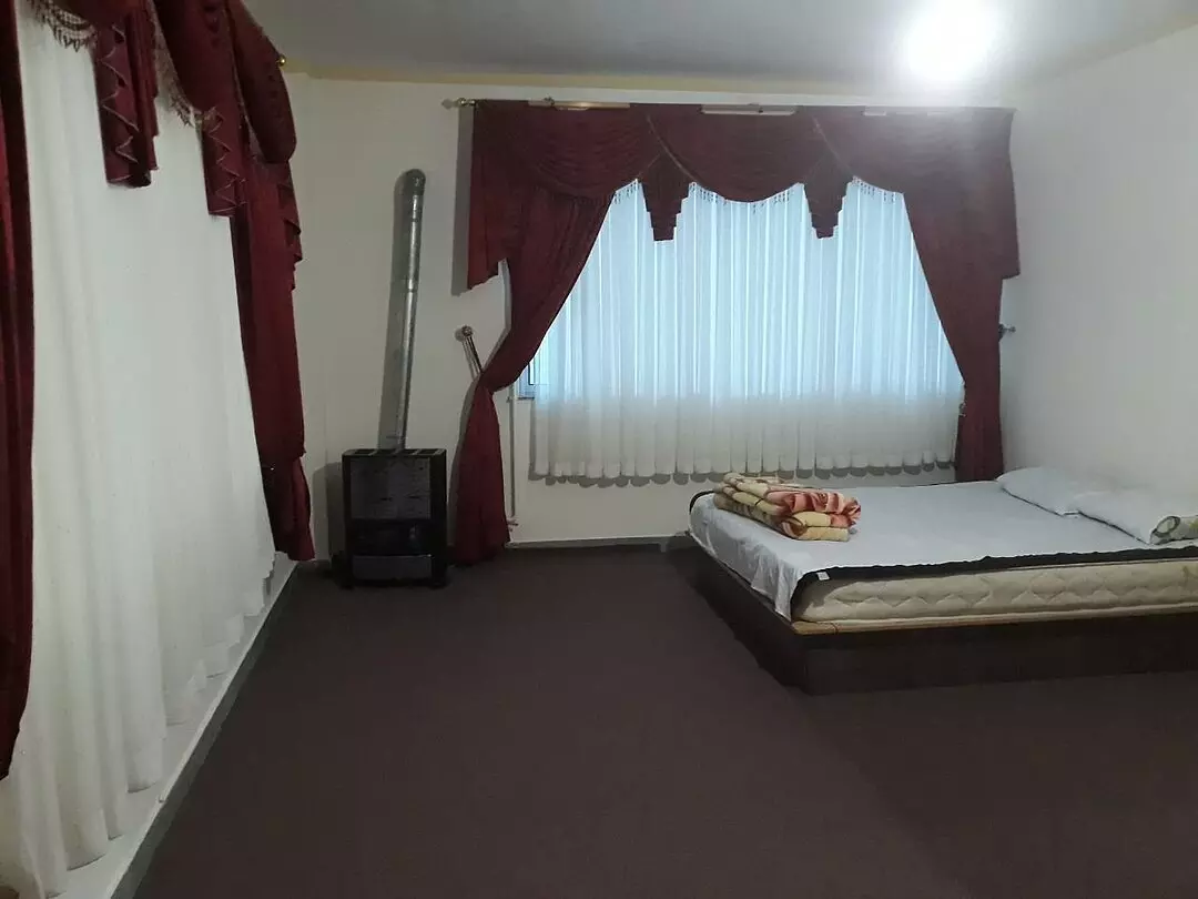 هتل امیرکبیر ماسال - اتاق 2 تخته (1 تخت 2 نفره)
