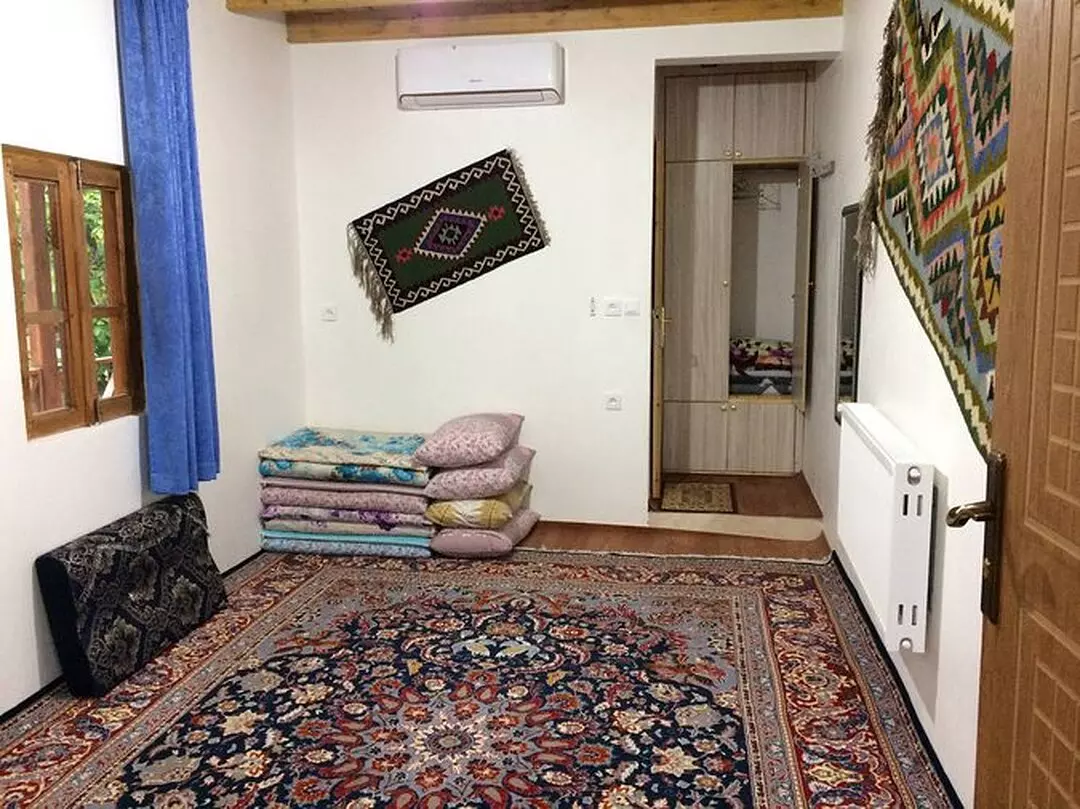 اقامتگاه بومگردی سعادت تالش - نمای اتاق