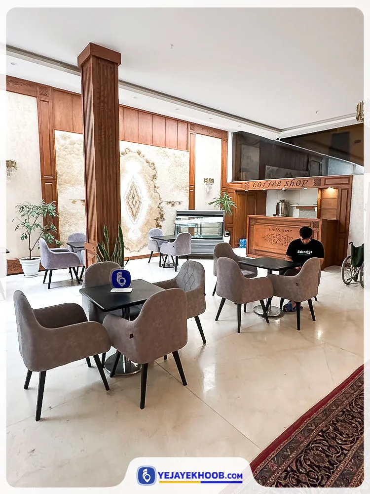 هتل دربار مشهد - کافی شاپ