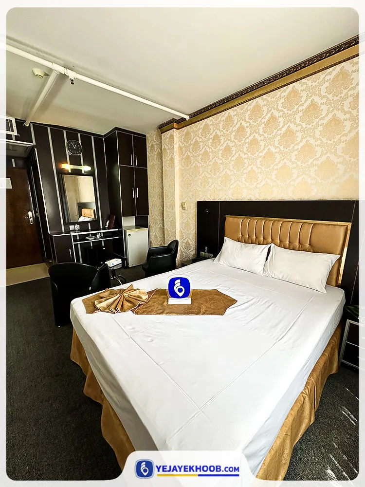 هتل قصر نیلی مشهد - اتاق 2 تخته (1 تخت 2 نفره)
