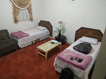 هتل فدک سیرجان - اتاق 2 تخته (2 تخت 1 نفره)