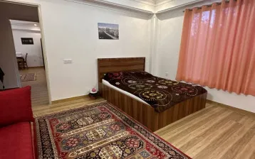 اقامتگاه بومگردی اورس شاهرود - اتاق 2 تخته (1 تخت 2 نفره)