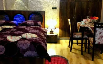 اقامتگاه بومگردی تورال کندوان تبریز - اتاق 2 تخته (1 تخت 2 نفره)