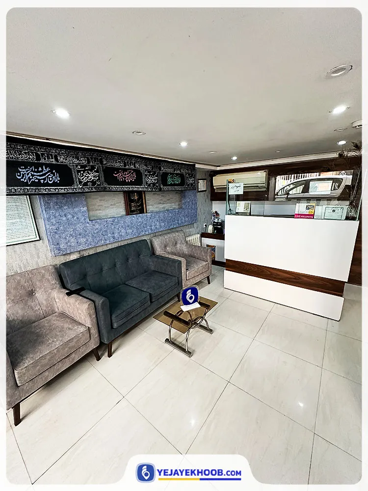 سوئیت ضامن آهو - پذیرش