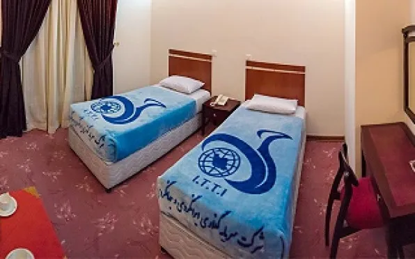 هتل جهانگردی مرند - اتاق 2 تخته (2 تخت 1 نفره)