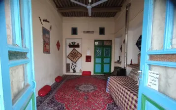 اقامتگاه بومگردی سرای کربلایی فریدون گلپایگان - نمای اتاق 