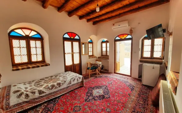 اقامتگاه سنتی افوشتا نطنز - اتاق 1 تخته (1 تخت 1 نفره)