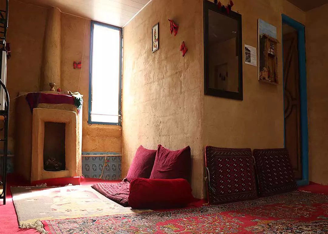 اقامتگاه بومگردی عموقدرت مینودشت - نمای اتاق 
