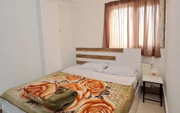 هتل آپارتمان برجیس خان به بین - اتاق 2 تخته (1 تخت 2 نفره)