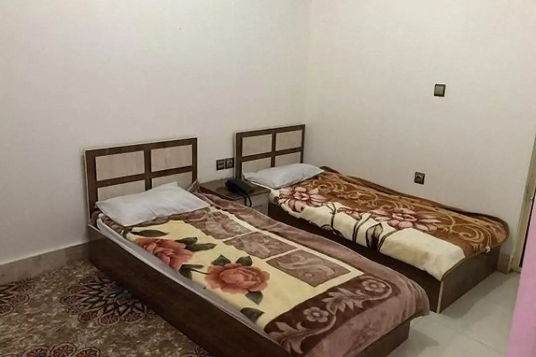 هتل آپارتمان نسترن خرمشهر - اتاق 2 تخته (2 تخت 1 نفره)