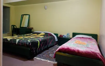هتل سبز خرمشهر - اتاق 3 تخته (1 تخت 2 نفره 1 تخت 1 نفره)