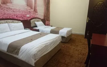 مهمانسرا جهانگردی زاهدان - اتاق 3 تخته (1 تخت 2 نفره 1 تخت 1 نفره)